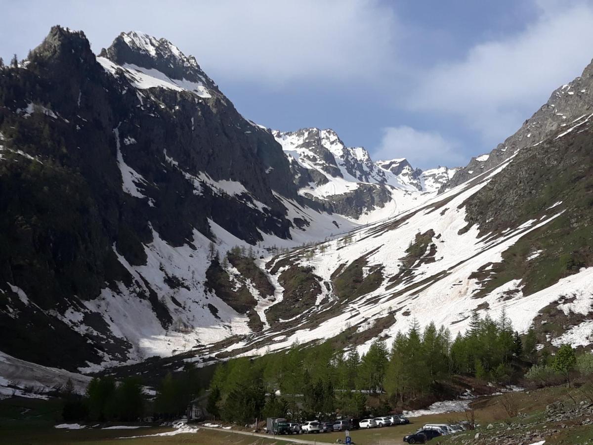 Rifugio Prati Del Vallone Pietraporzio Exteriör bild
